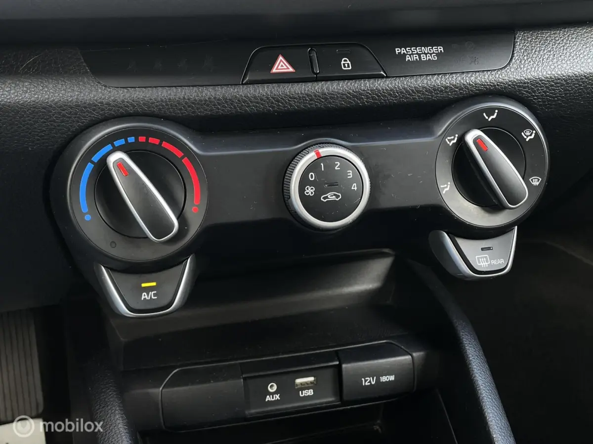 1.0 TGDI ComfortPlusLine Navigator / CARPLAY / HAAK