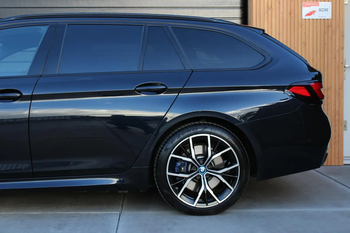 530e xDrive M ZETEL | H/K | LASER | PANO
