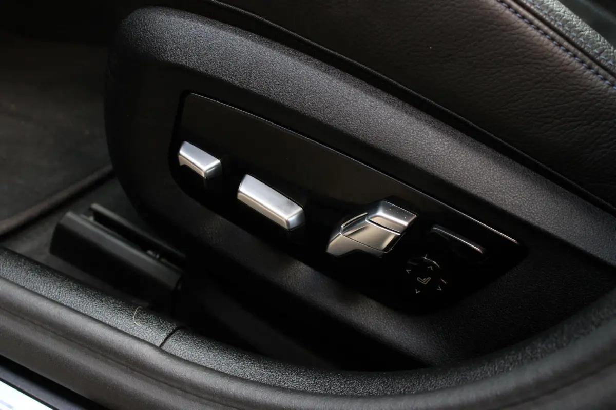 530e xDrive M ZETEL | H/K | LASER | PANO