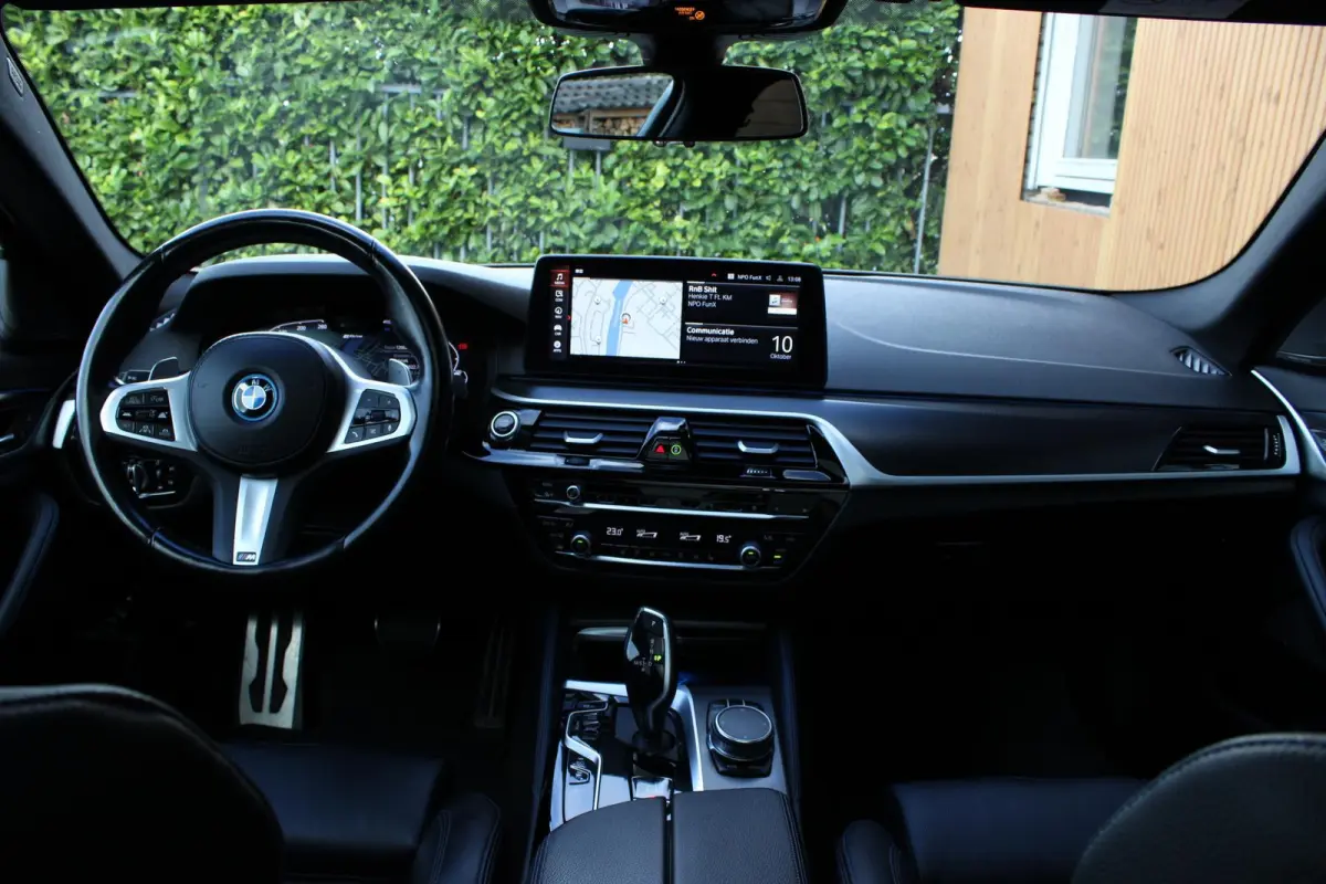 530e xDrive M ZETEL | H/K | LASER | PANO