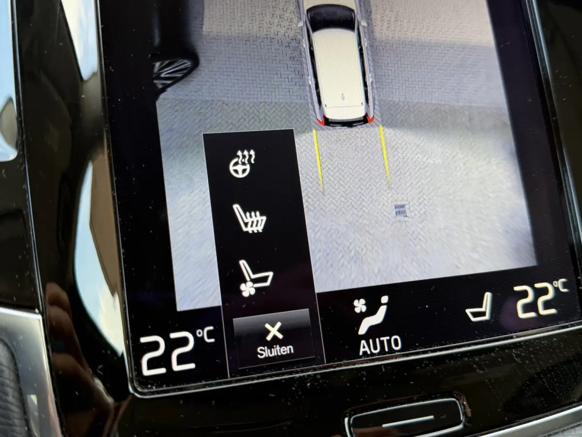2.0 D5 AWD Automaat Inscription 38.000km!! | B&W Audio | Scandinavian Line | eerste eigenaar