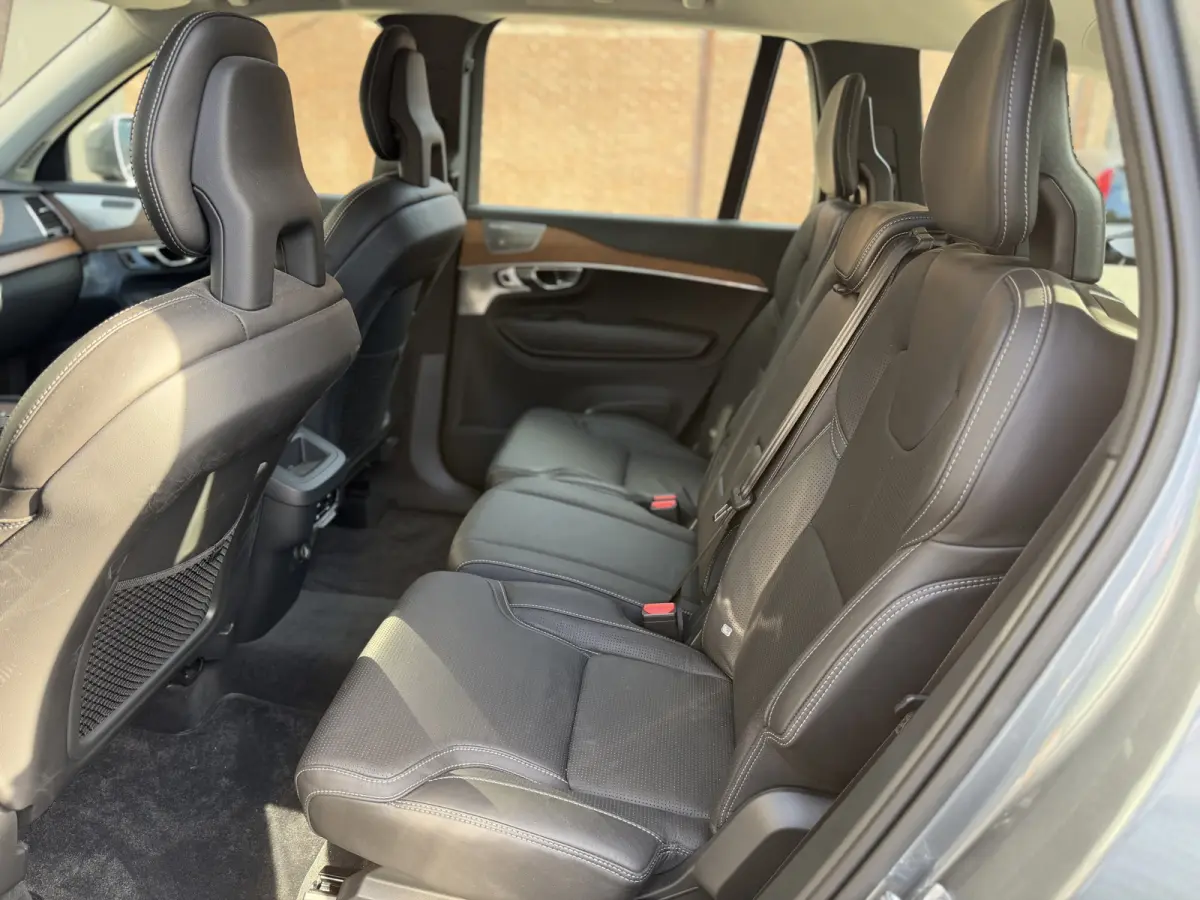 2.0 D5 AWD Automaat Inscription 38.000km!! | B&W Audio | Scandinavian Line | eerste eigenaar