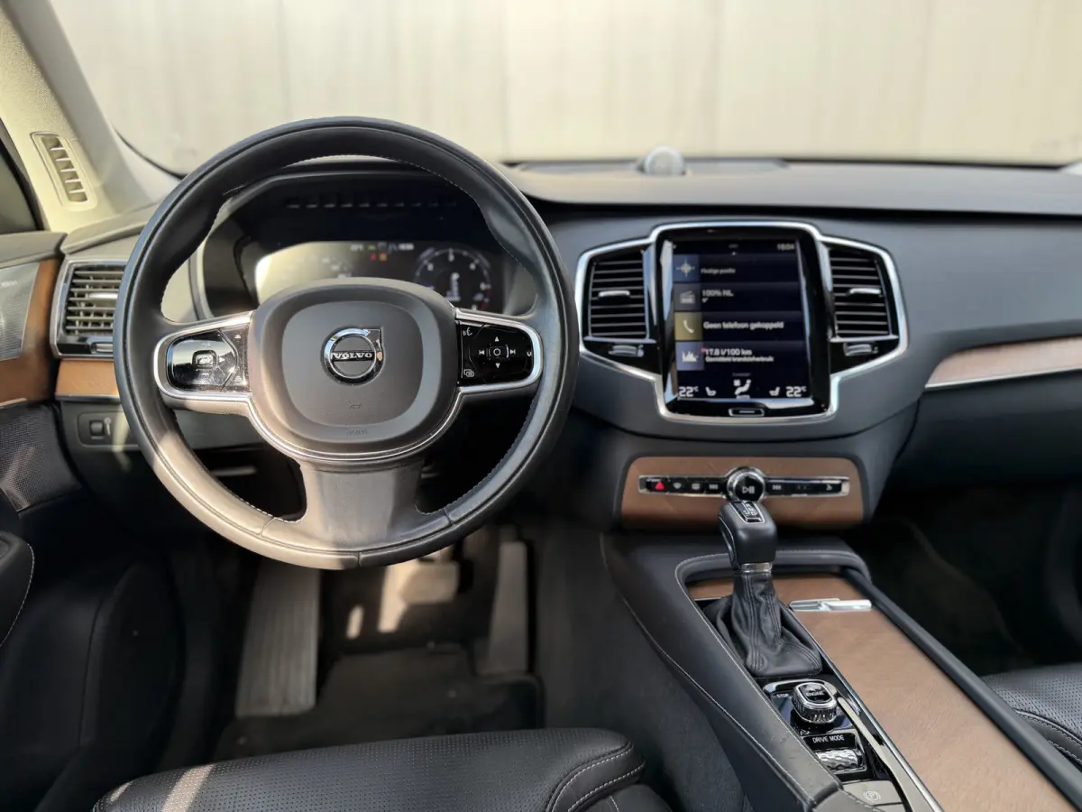 2.0 D5 AWD Automaat Inscription 38.000km!! | B&W Audio | Scandinavian Line | eerste eigenaar