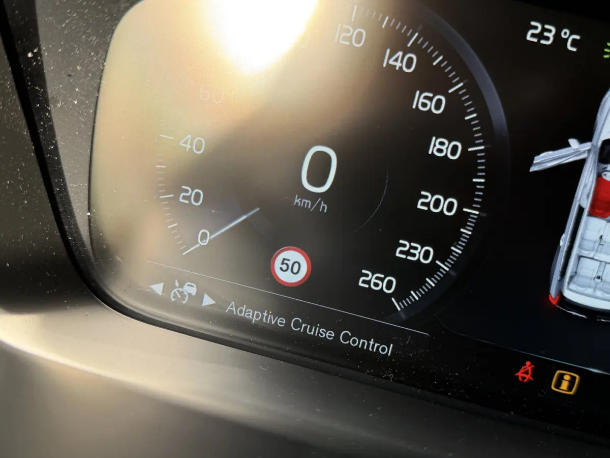 2.0 D5 AWD Automaat Inscription 38.000km!! | B&W Audio | Scandinavian Line | eerste eigenaar