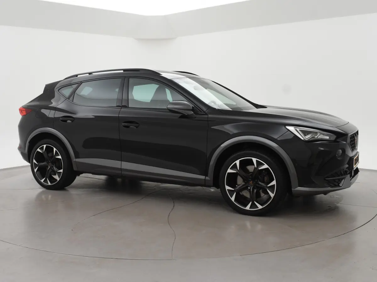 1.4 e-HYBRID 245 PK VZ PERFORMANCE + PANORAMA | 19 INCH | ADAPTIVE CRUISE | STUURVERW. | SFEERVERLICHTING