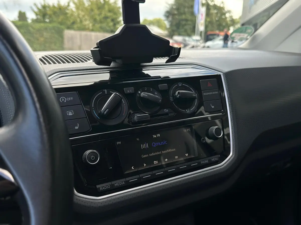 Up! 1.0 TSI BMT cross up! IQ-Drive, Airco, Bluetooth, Cruise, Pano, Stoelverwarming, PDC