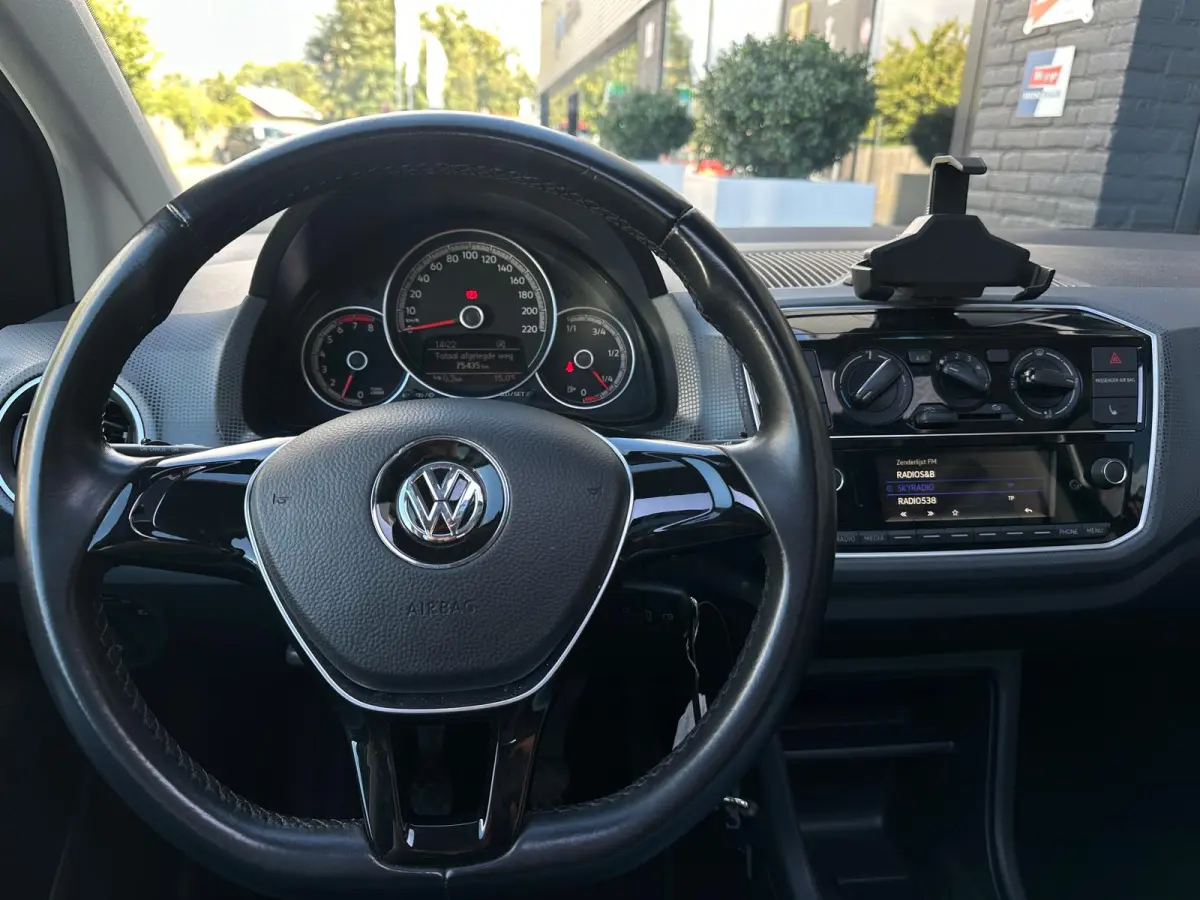 Up! 1.0 TSI BMT cross up! IQ-Drive, Airco, Bluetooth, Cruise, Pano, Stoelverwarming, PDC