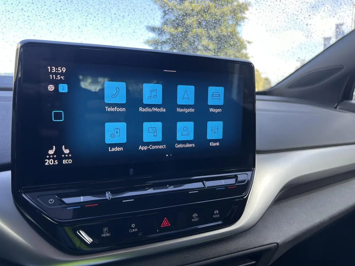 Pro 77 kWh 204pk (Navi,Allseason,Acc,Winter)