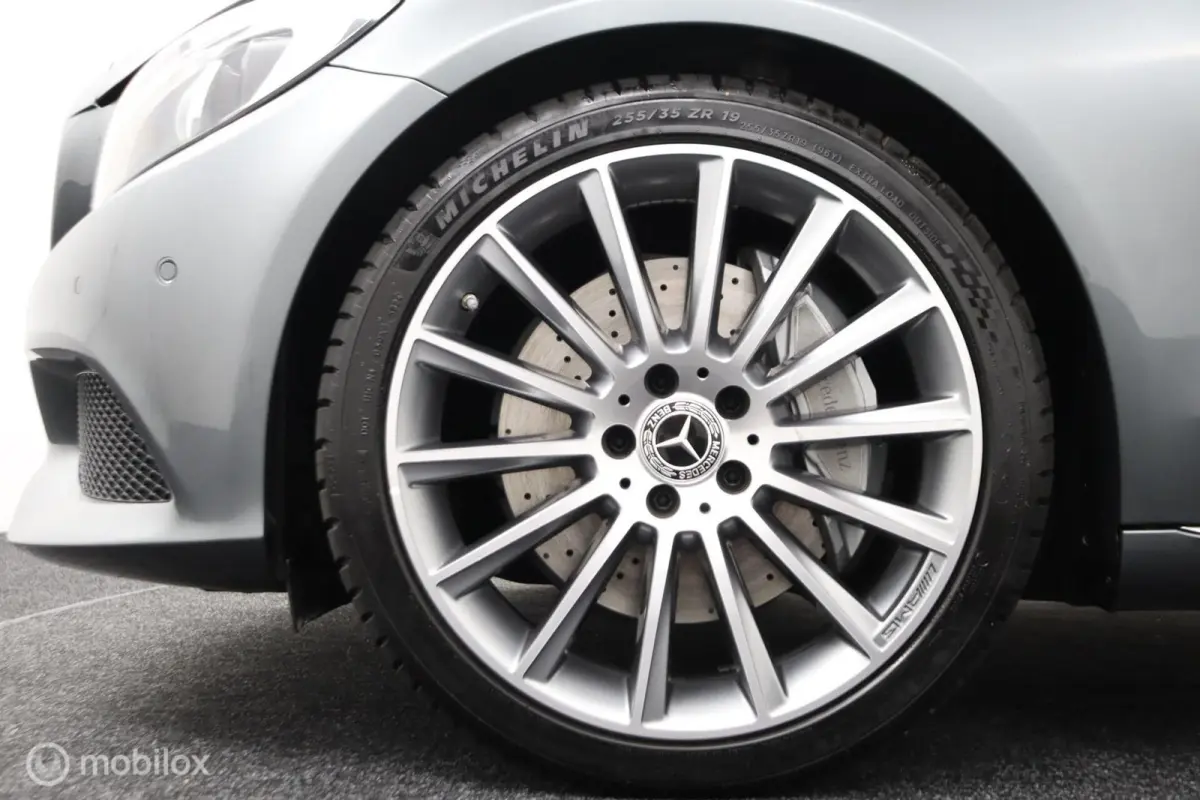 350 e Lease Edition plug-in hybride | 19 Inch LMV | Luchtvering | Elec. kofferklep | Led verlichting | Stoel verwarming |DEALER-STAAT