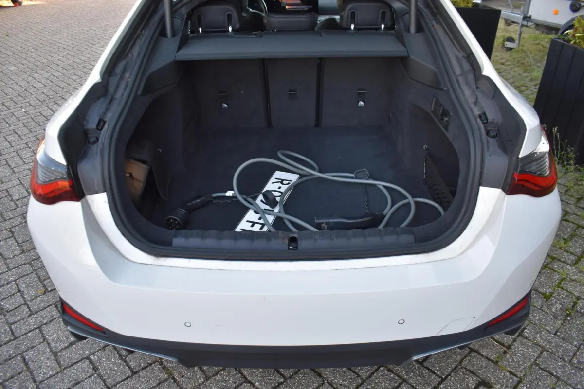 eDrive40 High Executive 84 kWh | Leder| H&K | Laser Lights |
