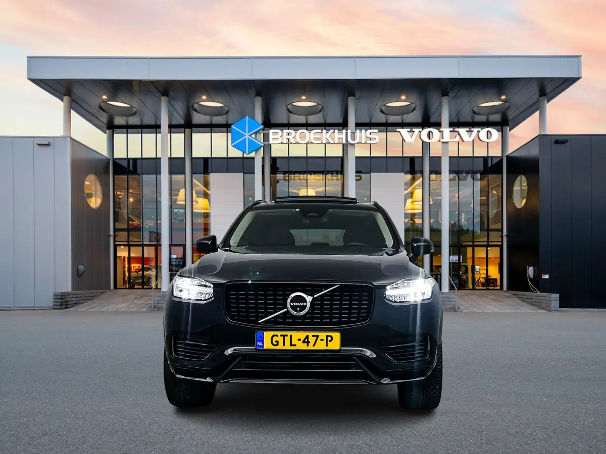 T8 Ultra Dark | 21" | Luchtvering | Geventileerd Nappa | Stoelmassage | Trekhaak | Bowers & Wilkins | 360 Camera | Panoramadak | Head-Up |