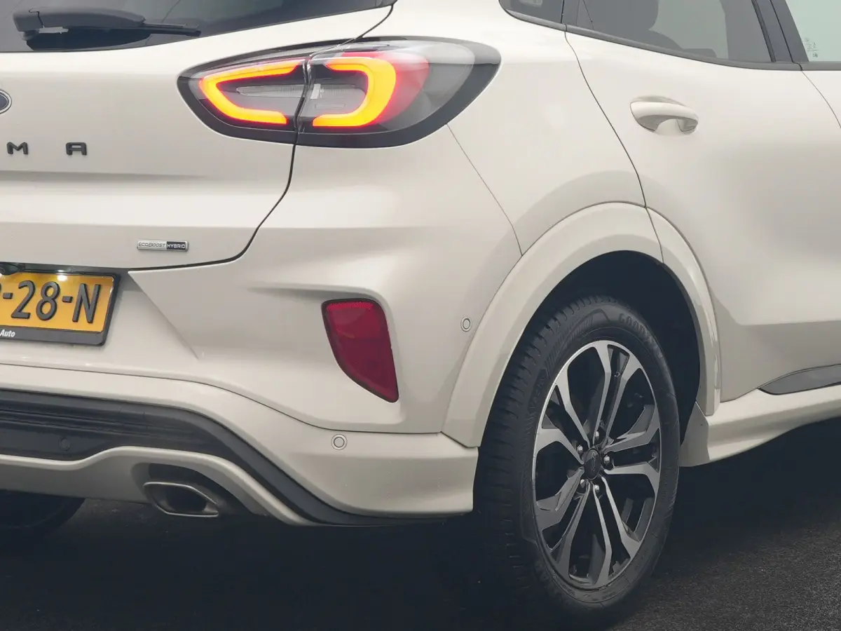 1.0 EcoBoost ST-Line X 155pk Dealer O.H | Panodak | Adaptive Cruise | Bang & Olufsen | Camera | Sportstoelen & Stuur Verwarmd | Apple Carplay | Keyless | Virtual | Navigatie | DAB | 17"L.M |