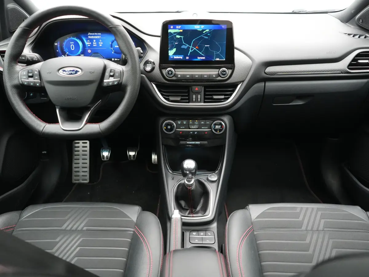 1.0 EcoBoost ST-Line X 155pk Dealer O.H | Panodak | Adaptive Cruise | Bang & Olufsen | Camera | Sportstoelen & Stuur Verwarmd | Apple Carplay | Keyless | Virtual | Navigatie | DAB | 17"L.M |