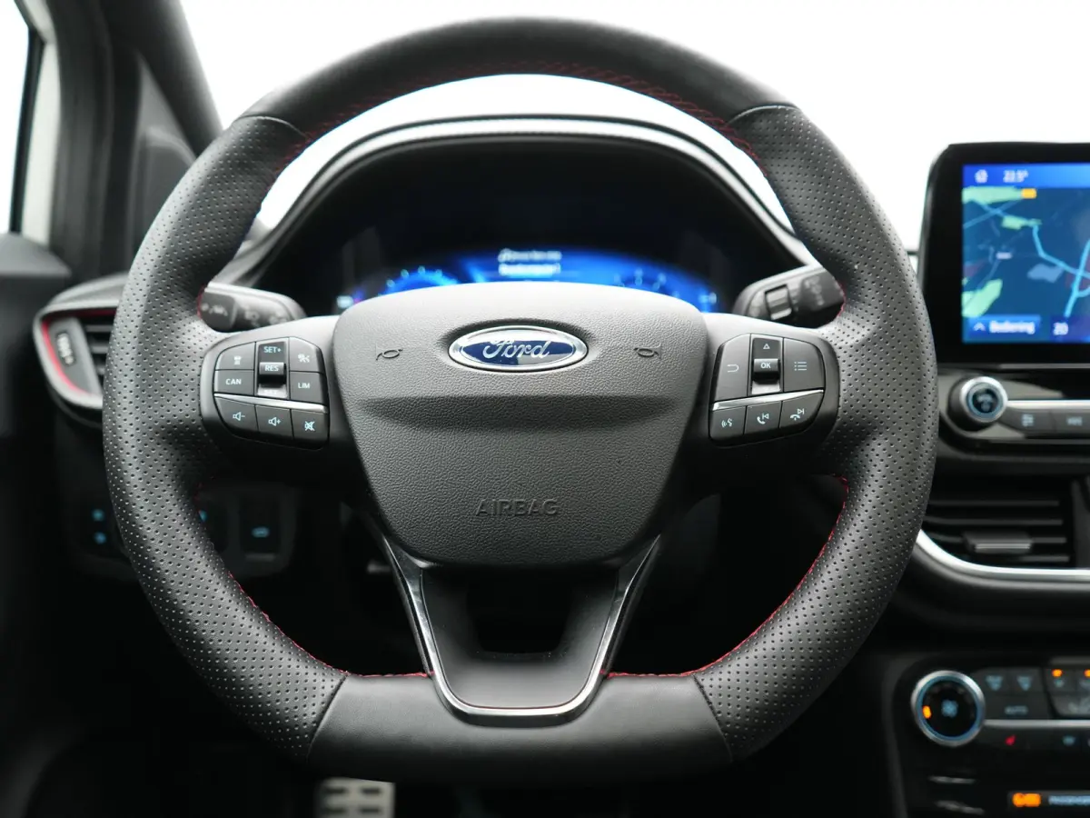 1.0 EcoBoost ST-Line X 155pk Dealer O.H | Panodak | Adaptive Cruise | Bang & Olufsen | Camera | Sportstoelen & Stuur Verwarmd | Apple Carplay | Keyless | Virtual | Navigatie | DAB | 17"L.M |