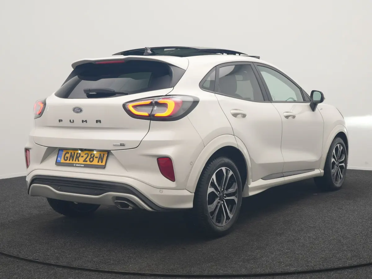 1.0 EcoBoost ST-Line X 155pk Dealer O.H | Panodak | Adaptive Cruise | Bang & Olufsen | Camera | Sportstoelen & Stuur Verwarmd | Apple Carplay | Keyless | Virtual | Navigatie | DAB | 17"L.M |