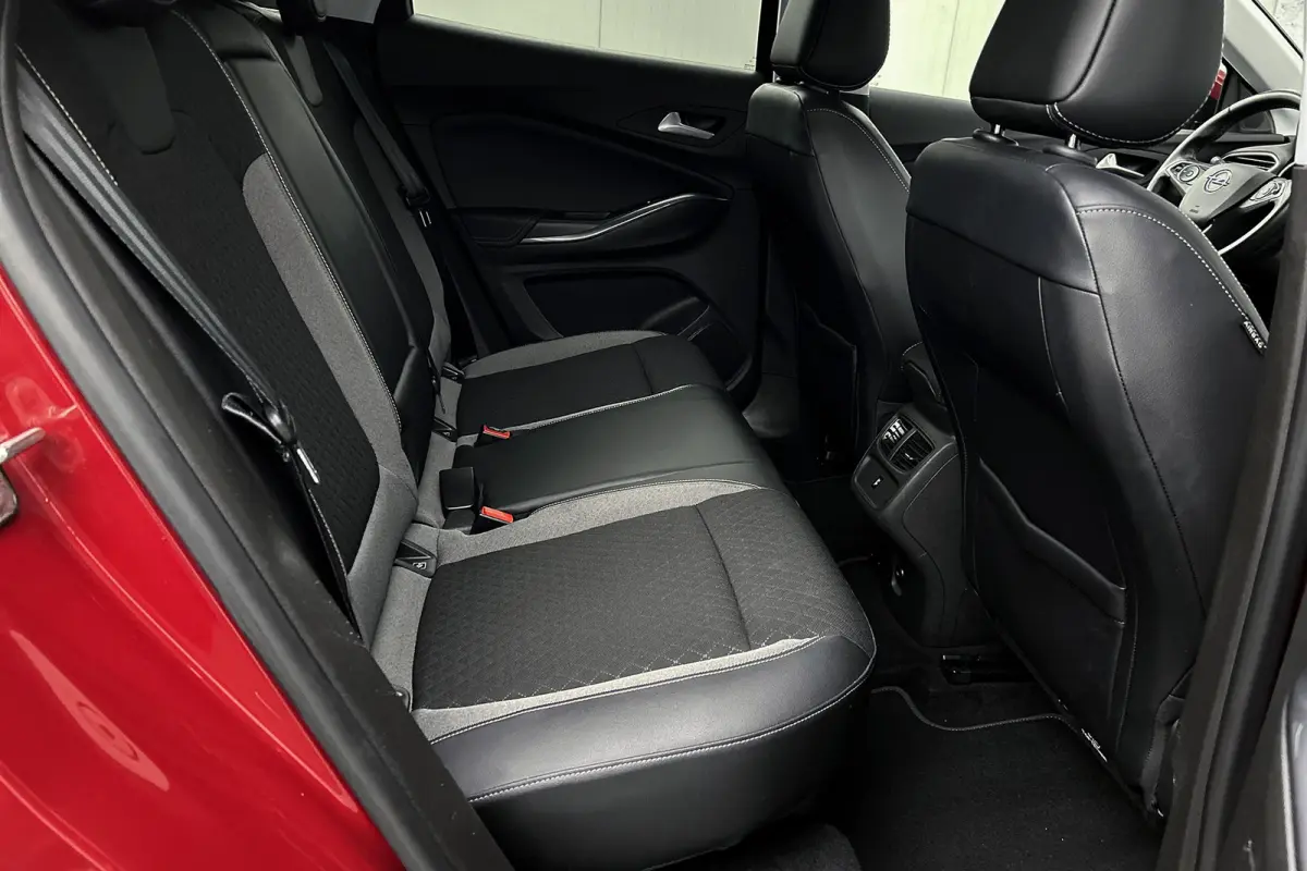 1.2 Turbo Business Executive | Trekhaak | Half lederen bekleding