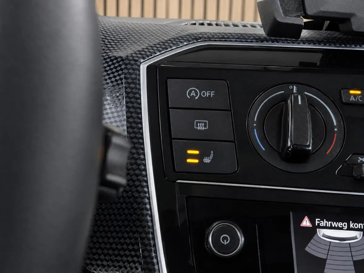 Up! 1.0 |Rijklaar! |Stoelverw. |Camera |Bluetooth