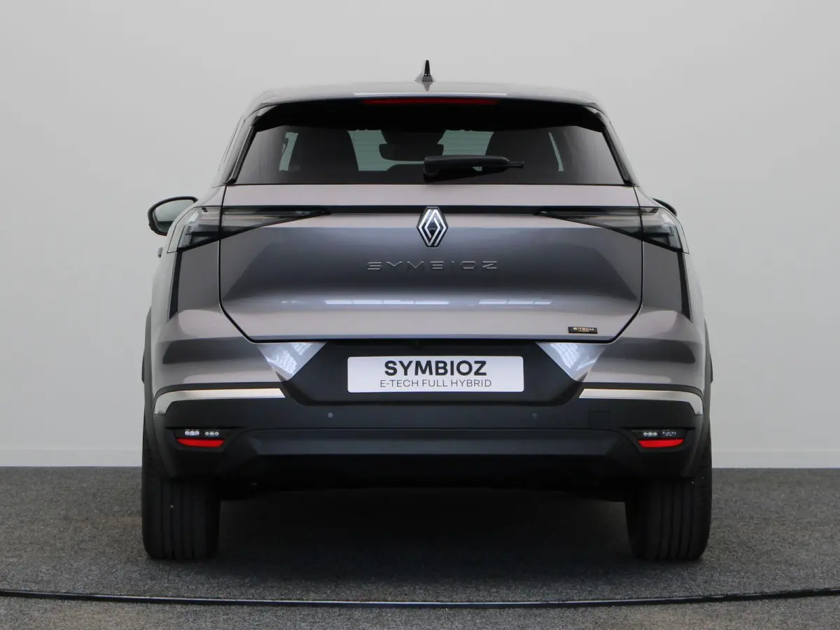 1.8 E-Tech full hybrid 160pk techno | Vijf jaar garantie | Stoel- en stuurwielverwarming | Elek. kofferklep | Active driver assist |