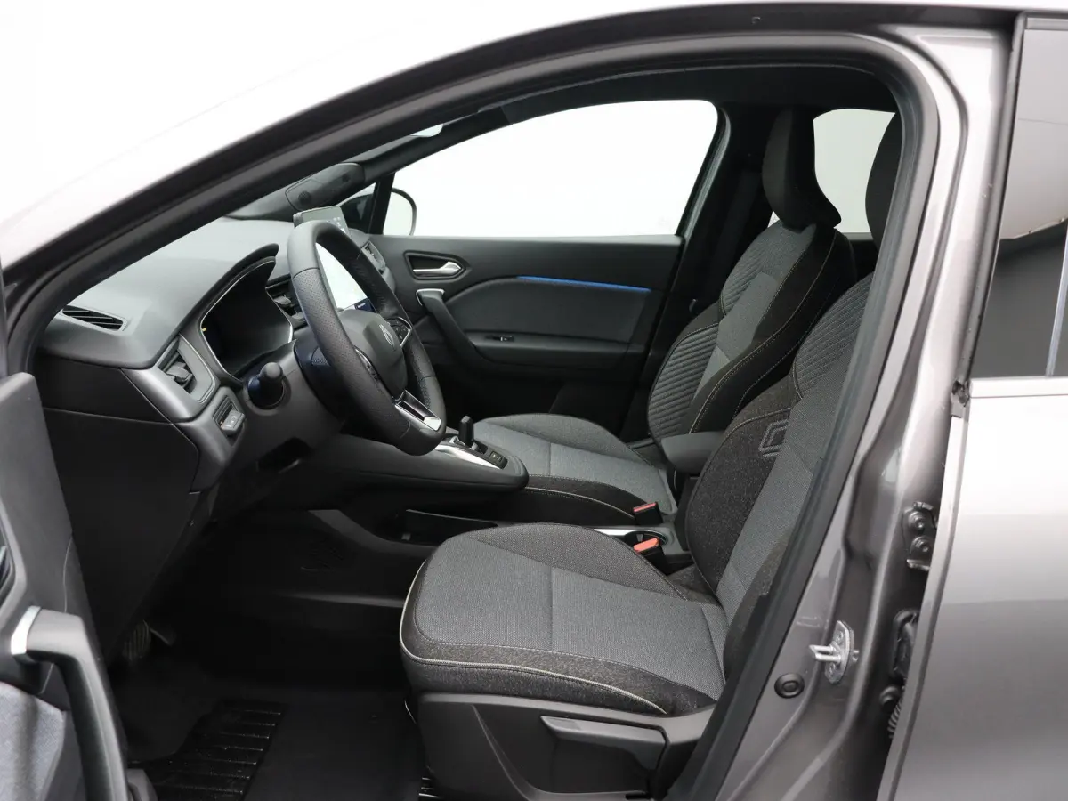 1.8 E-Tech full hybrid 160pk techno | Vijf jaar garantie | Stoel- en stuurwielverwarming | Elek. kofferklep | Active driver assist |