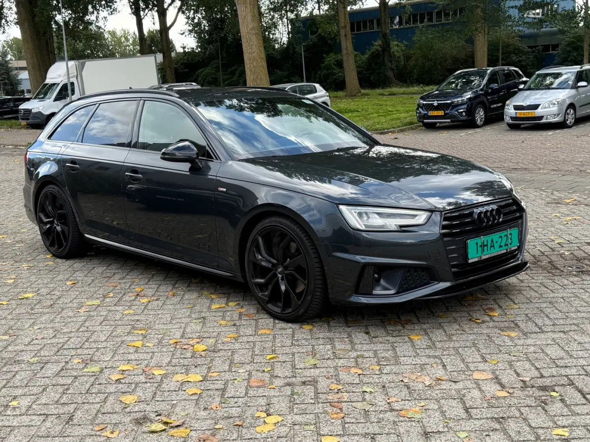 40 TFSI 190 PK S line black edition Headup Trekhaak Camera Keyless