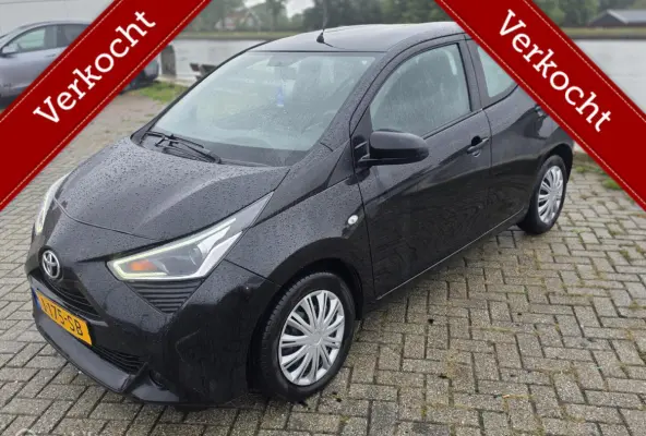 1.0 VVT-i x-fun 2020, 71000 KM NAP, AIRCO NAVI..