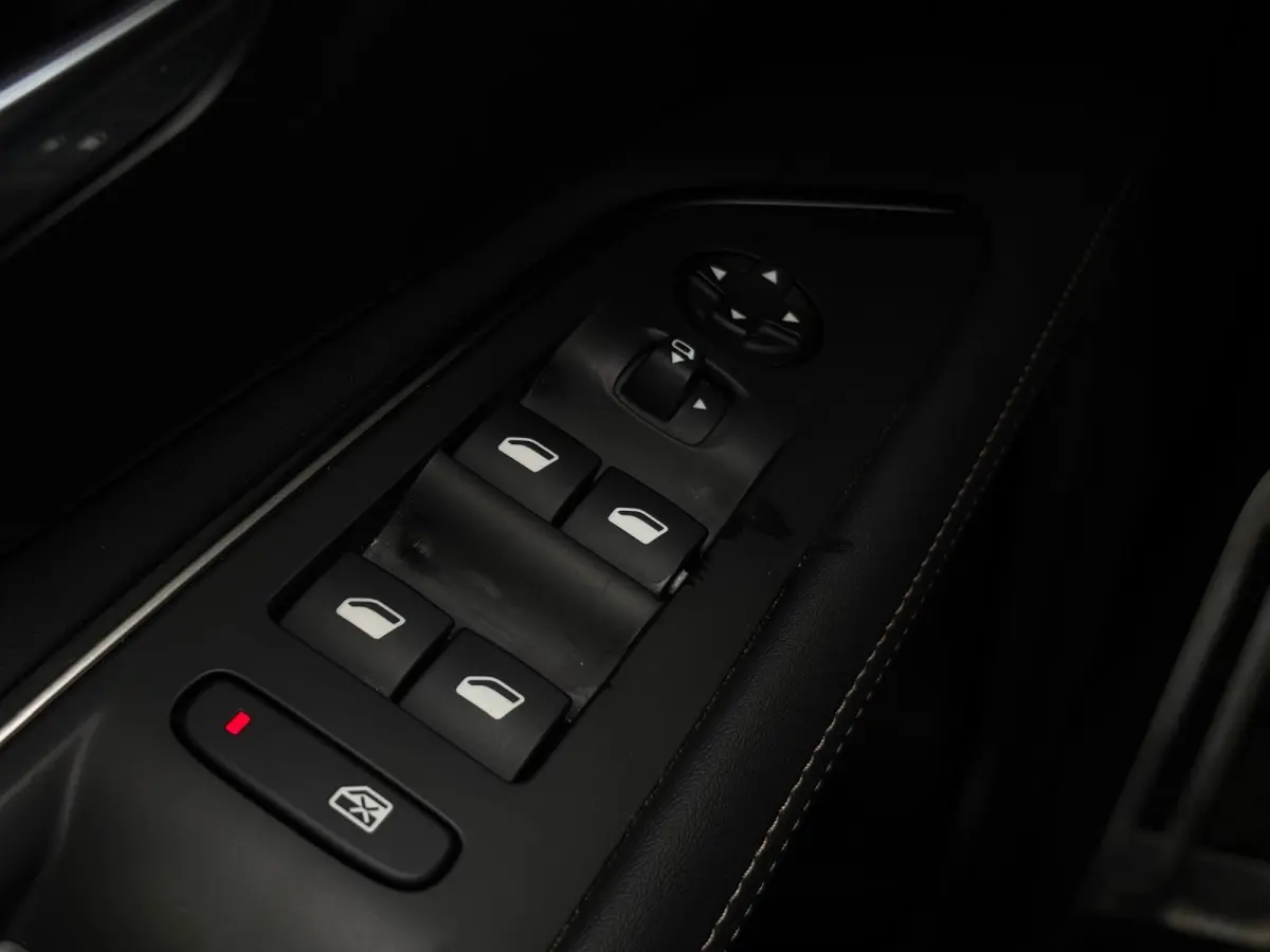1.6 PureTech GT Line | NL-AUTO | DEALER ONDERH | 1e EIG | CAMERA | ETC