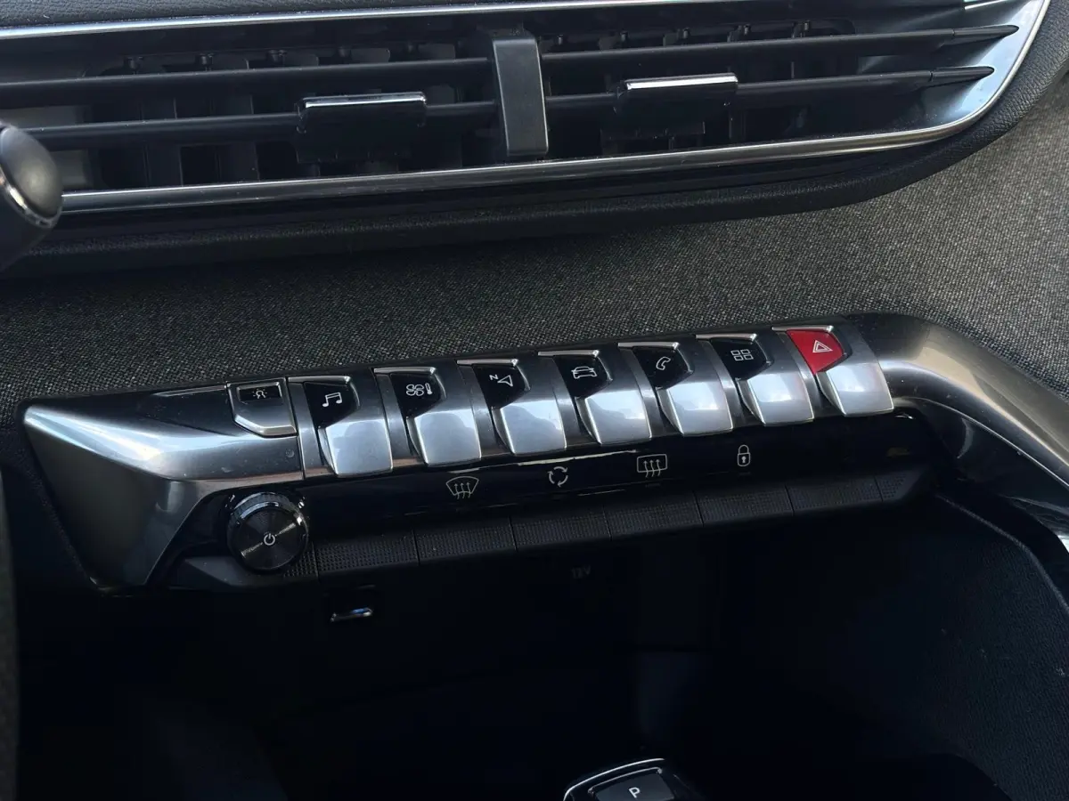 1.6 PureTech GT Line | NL-AUTO | DEALER ONDERH | 1e EIG | CAMERA | ETC