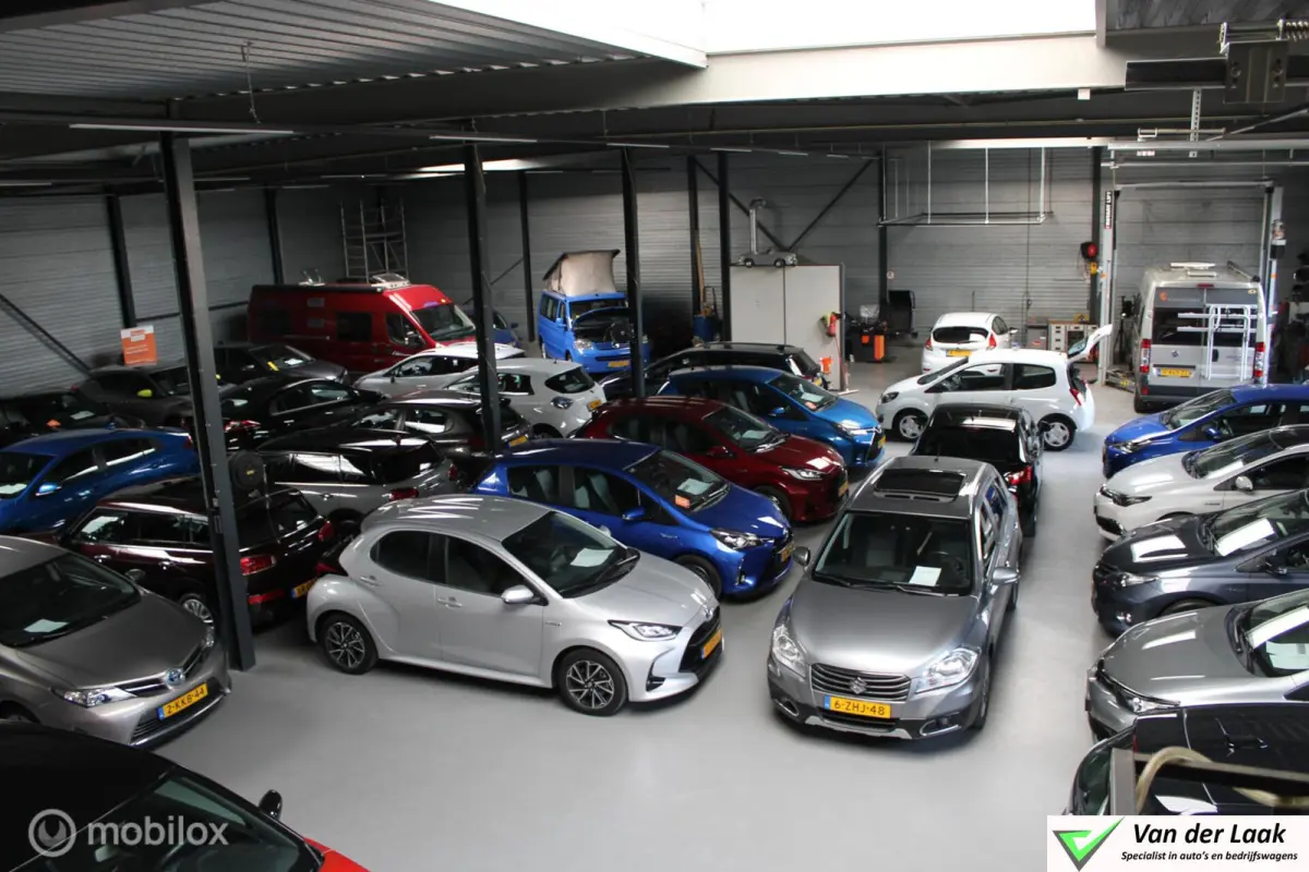 2.5 Hybrid Business Intro | Dealer onderhouden | Trekhaak | Stoel en Stuurverwarming.