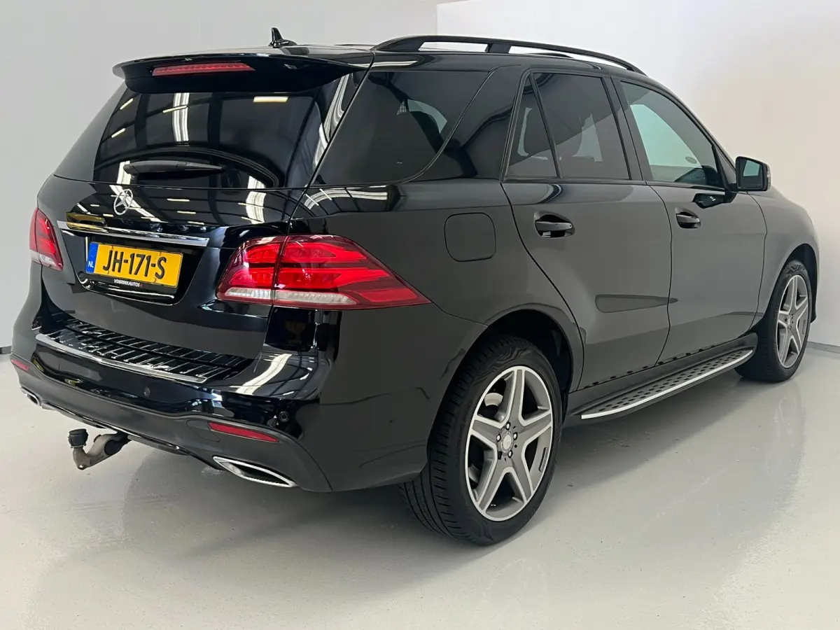 250d / 1e eig / AMG / Schuifdak / CarPlay