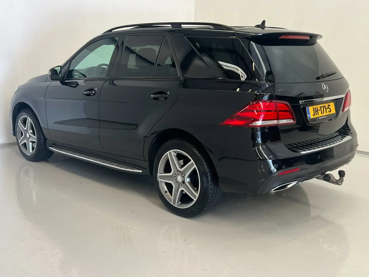 250d / 1e eig / AMG / Schuifdak / CarPlay