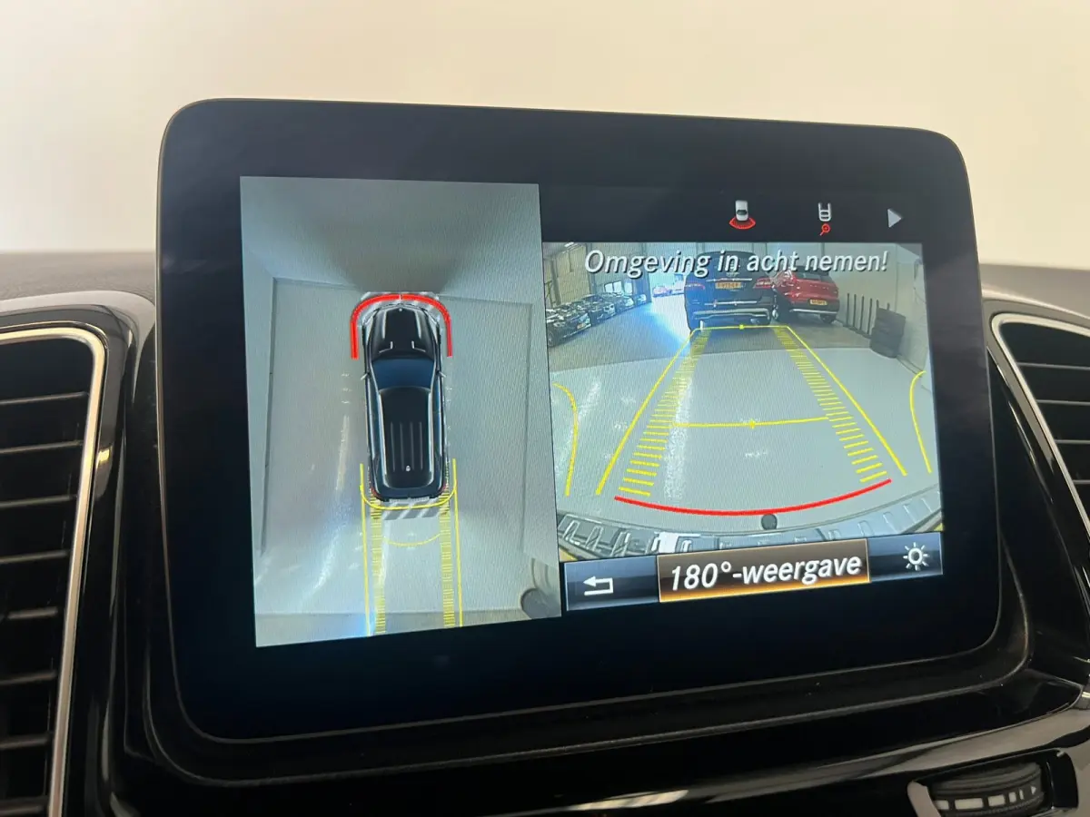 250d / 1e eig / AMG / Schuifdak / CarPlay