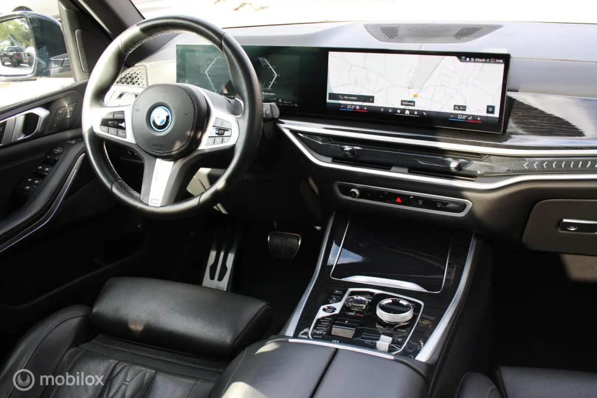 xDrive50e, M sport pro, pano, comfort, trekhaak, 22'', massage.