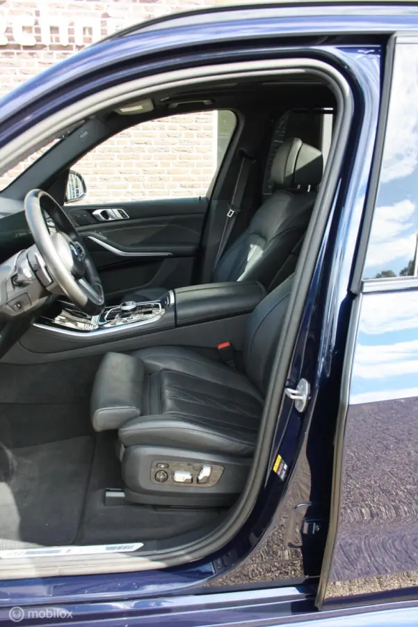 xDrive50e, M sport pro, pano, comfort, trekhaak, 22'', massage.