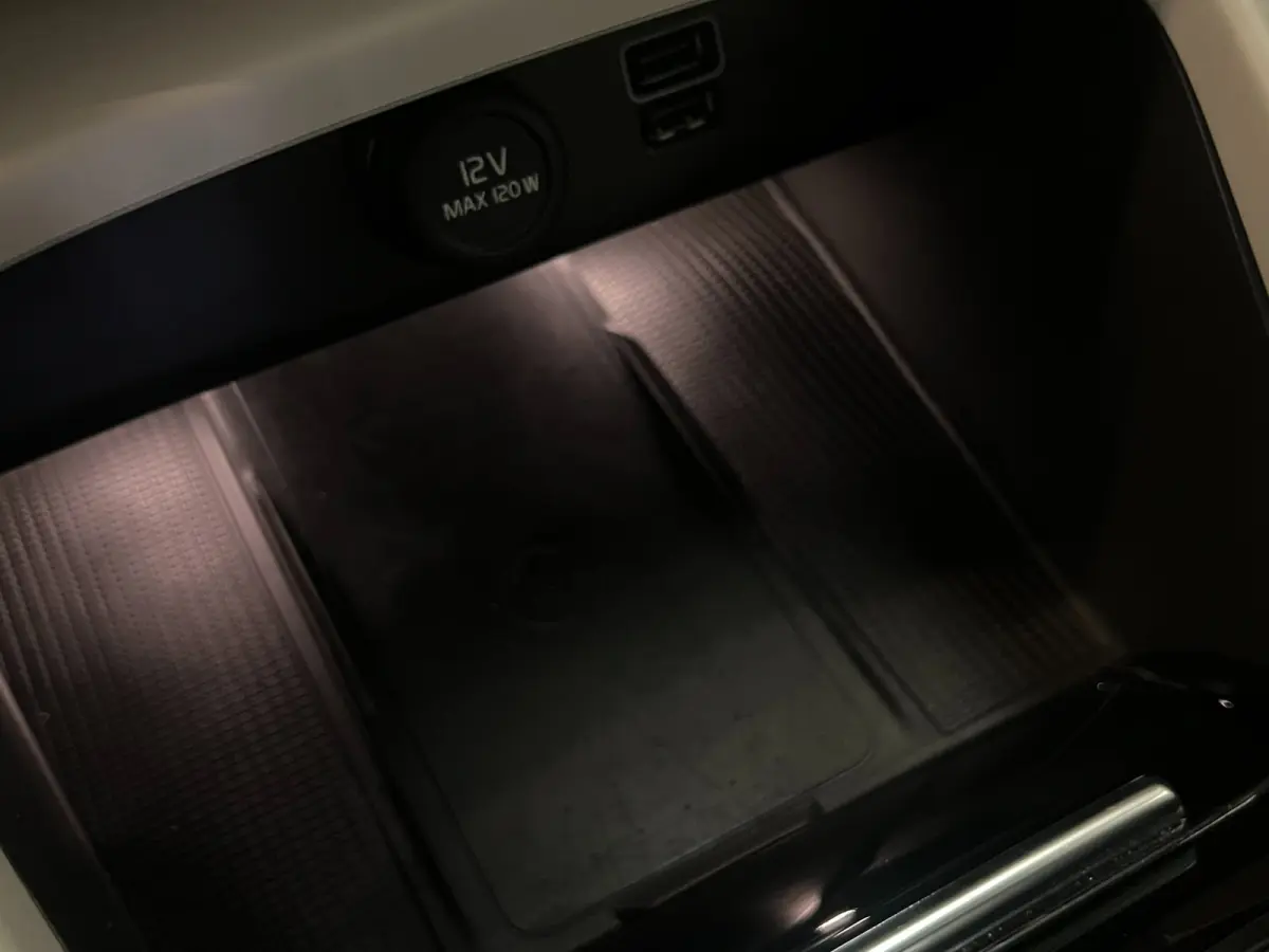 1.5 T5 / Facelift / Harman / Memory / Leder