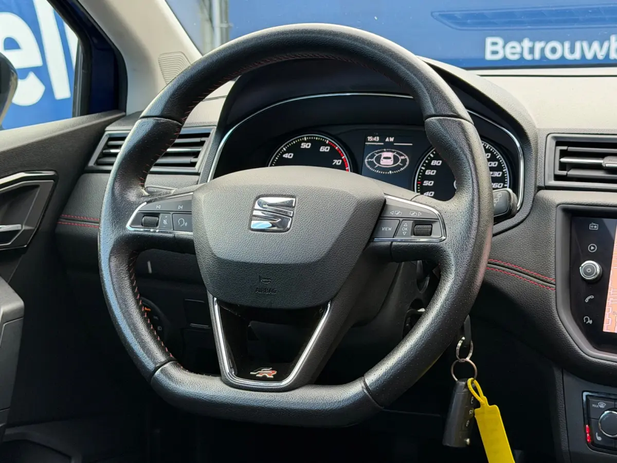 1.5 TSI EVO FR Business Intense|Trekhaak|StoelVW|Pano|Carplay|Camera|Climate|Cruise|Navi|PDC V+A|BeatsSoundSysteem|