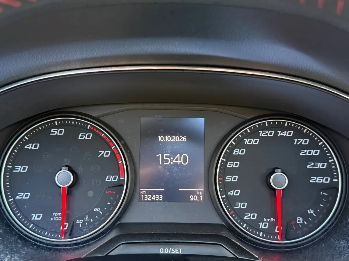 1.5 TSI EVO FR Business Intense|Trekhaak|StoelVW|Pano|Carplay|Camera|Climate|Cruise|Navi|PDC V+A|BeatsSoundSysteem|