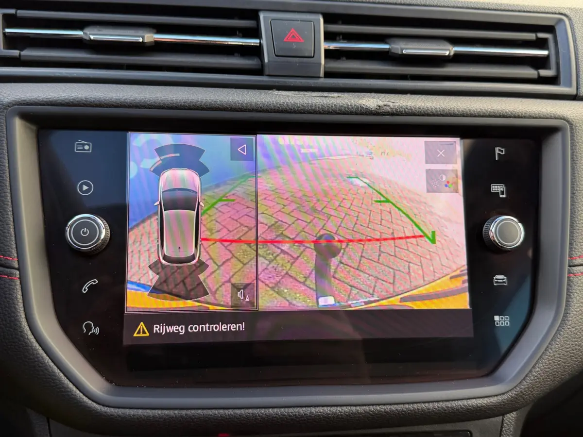 1.5 TSI EVO FR Business Intense|Trekhaak|StoelVW|Pano|Carplay|Camera|Climate|Cruise|Navi|PDC V+A|BeatsSoundSysteem|