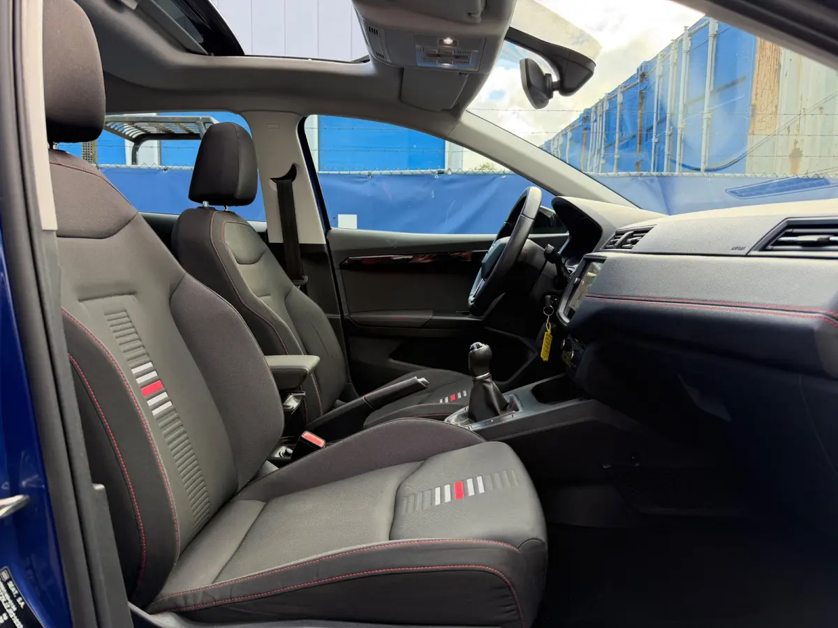 1.5 TSI EVO FR Business Intense|Trekhaak|StoelVW|Pano|Carplay|Camera|Climate|Cruise|Navi|PDC V+A|BeatsSoundSysteem|