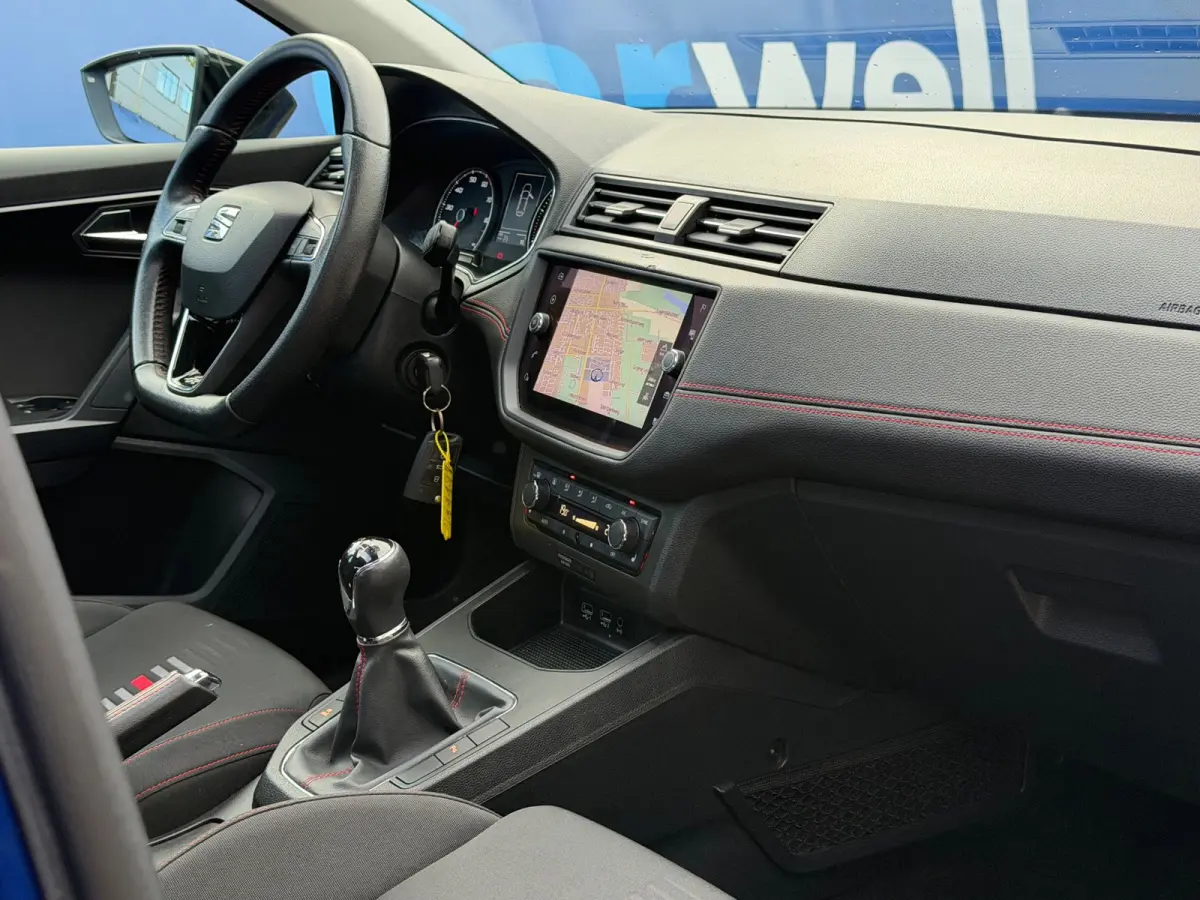 1.5 TSI EVO FR Business Intense|Trekhaak|StoelVW|Pano|Carplay|Camera|Climate|Cruise|Navi|PDC V+A|BeatsSoundSysteem|