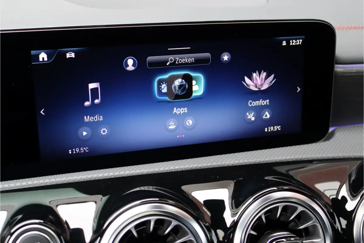 250 e AMG Line | Facelift | Panoramadak | Memory | Distronic+ | Advanced Sound System | Keyless Go | Verwarmd Stuurwiel | Augmented Reality |