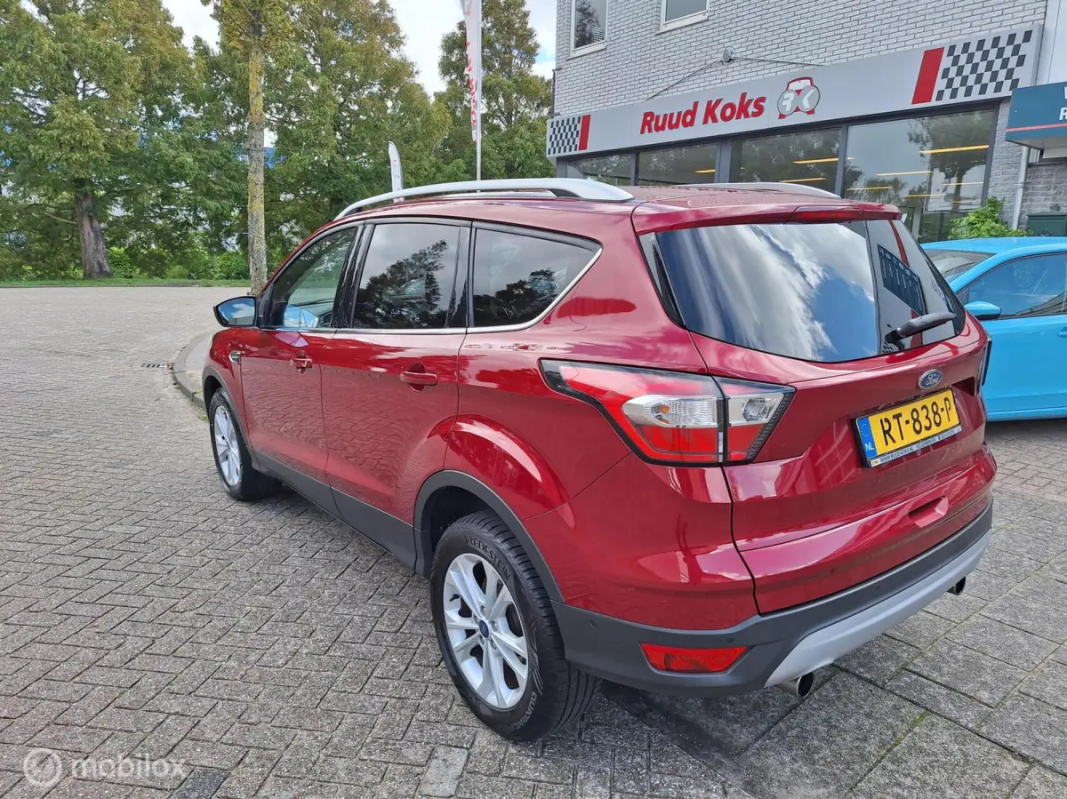 1.5 ECOBOOST TITANIUM • Carplay •