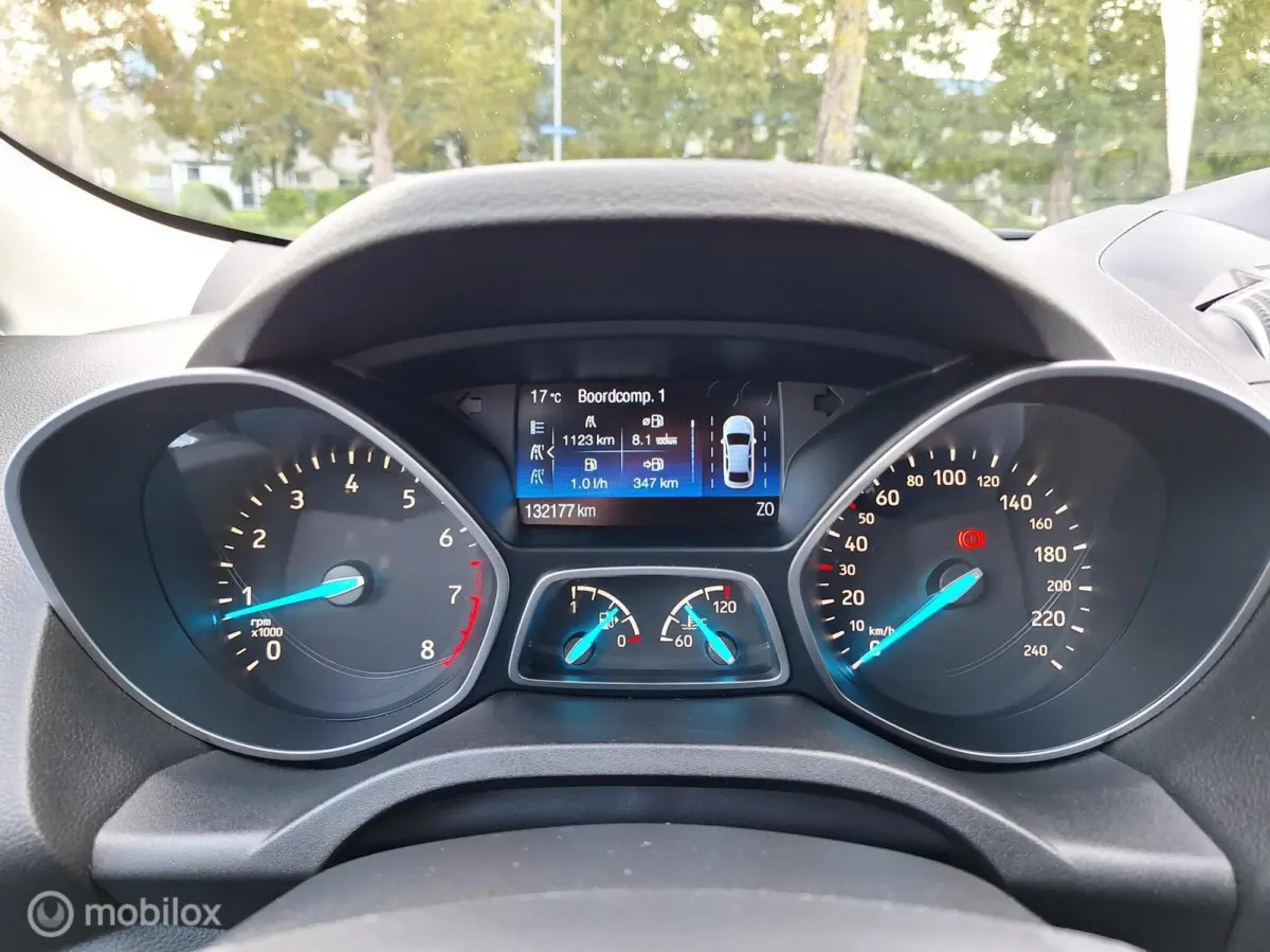1.5 ECOBOOST TITANIUM • Carplay •