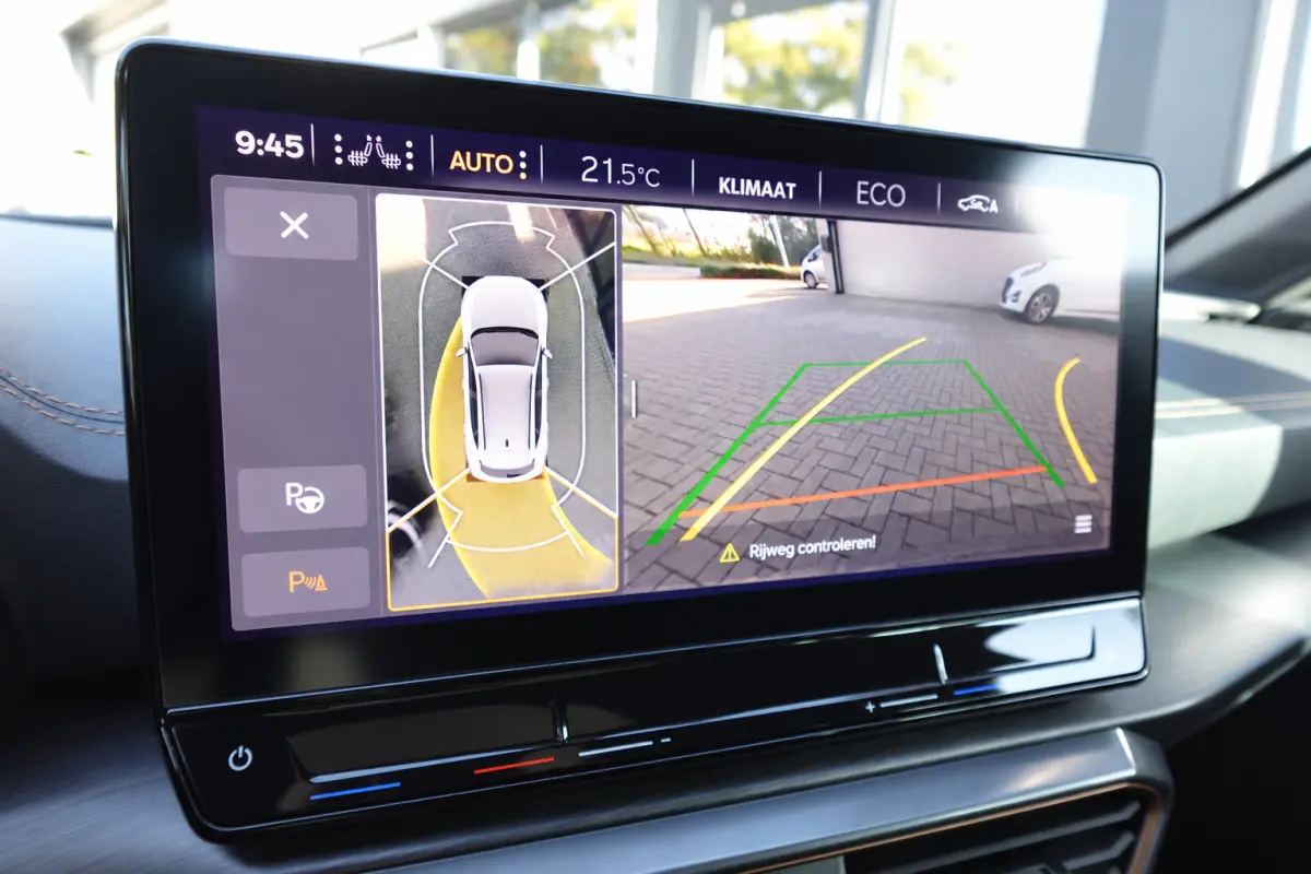 1.4 e-Hybrid VZ PANO KEYLESS 360 ACC VOL