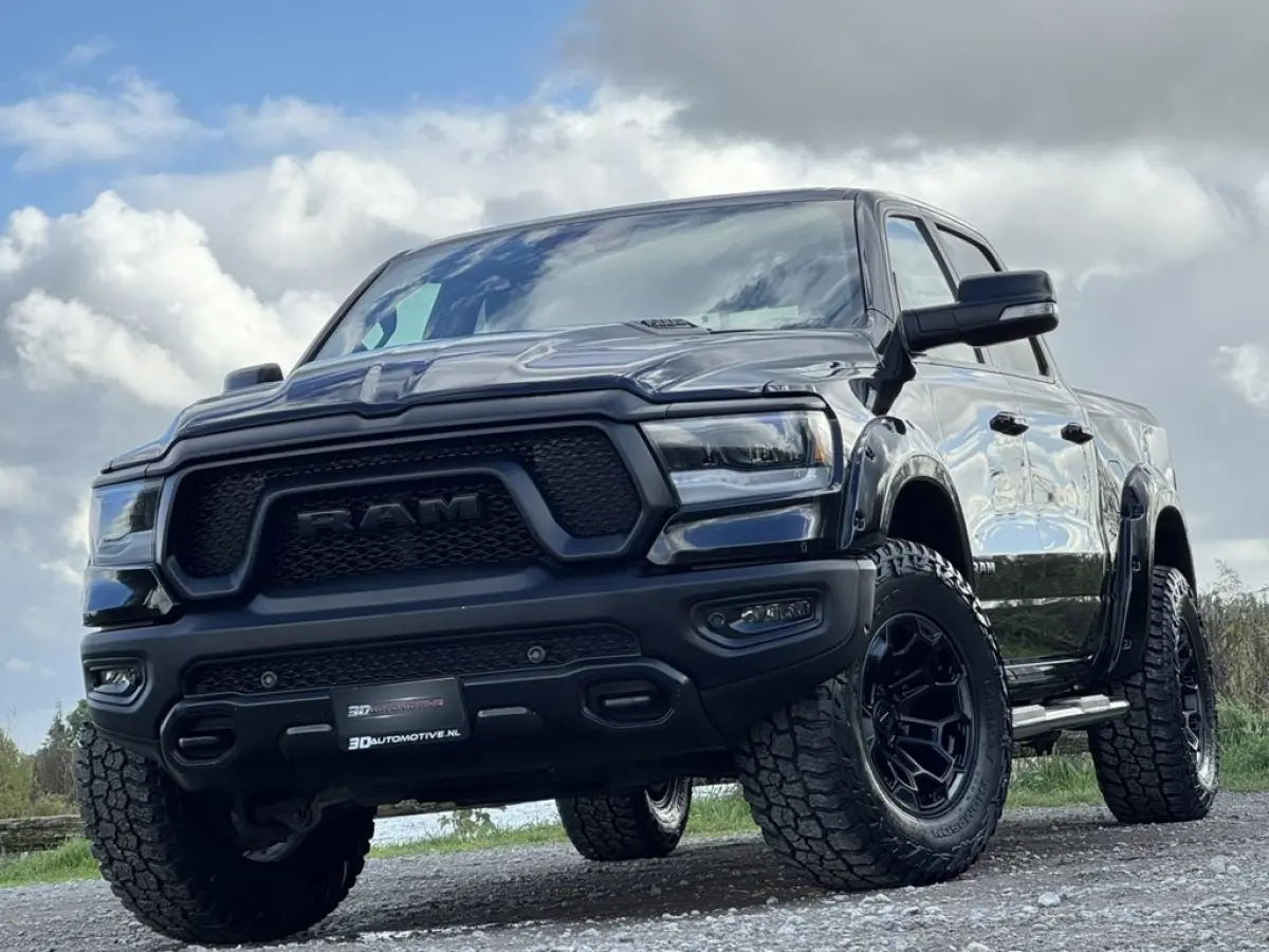 1500 REBEL 5.7L V8 WIDEBODY, TRX STYLE, PANO, H&K, LUCHTV, 35 INCH BANDEN, KEYLESS, 12 INCH SCHERM