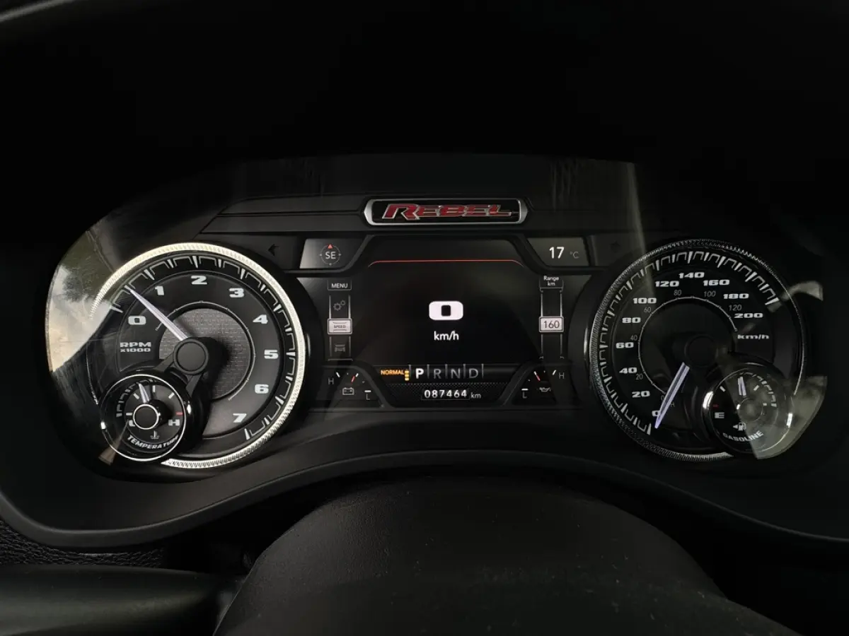 1500 REBEL 5.7L V8 WIDEBODY, TRX STYLE, PANO, H&K, LUCHTV, 35 INCH BANDEN, KEYLESS, 12 INCH SCHERM