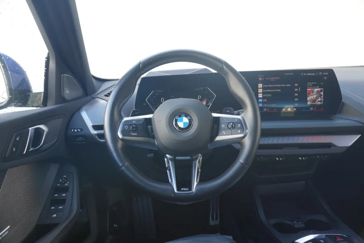 120 | M Sportpakket Pro | Panoramadak | Harman Kardon | Head-Up Display | Parking Assistant Plus | M Adaptief onderstel