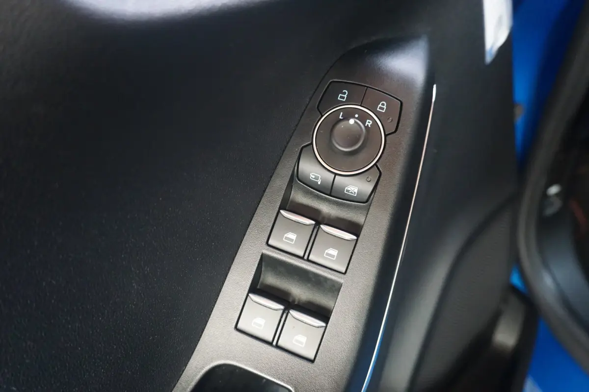 1.0 EcoBoost ST-Line | Trekhaak | Achteruitrijcamera | Apple Carplay/Android Auto|telefoonintegratie premium | Cruise control