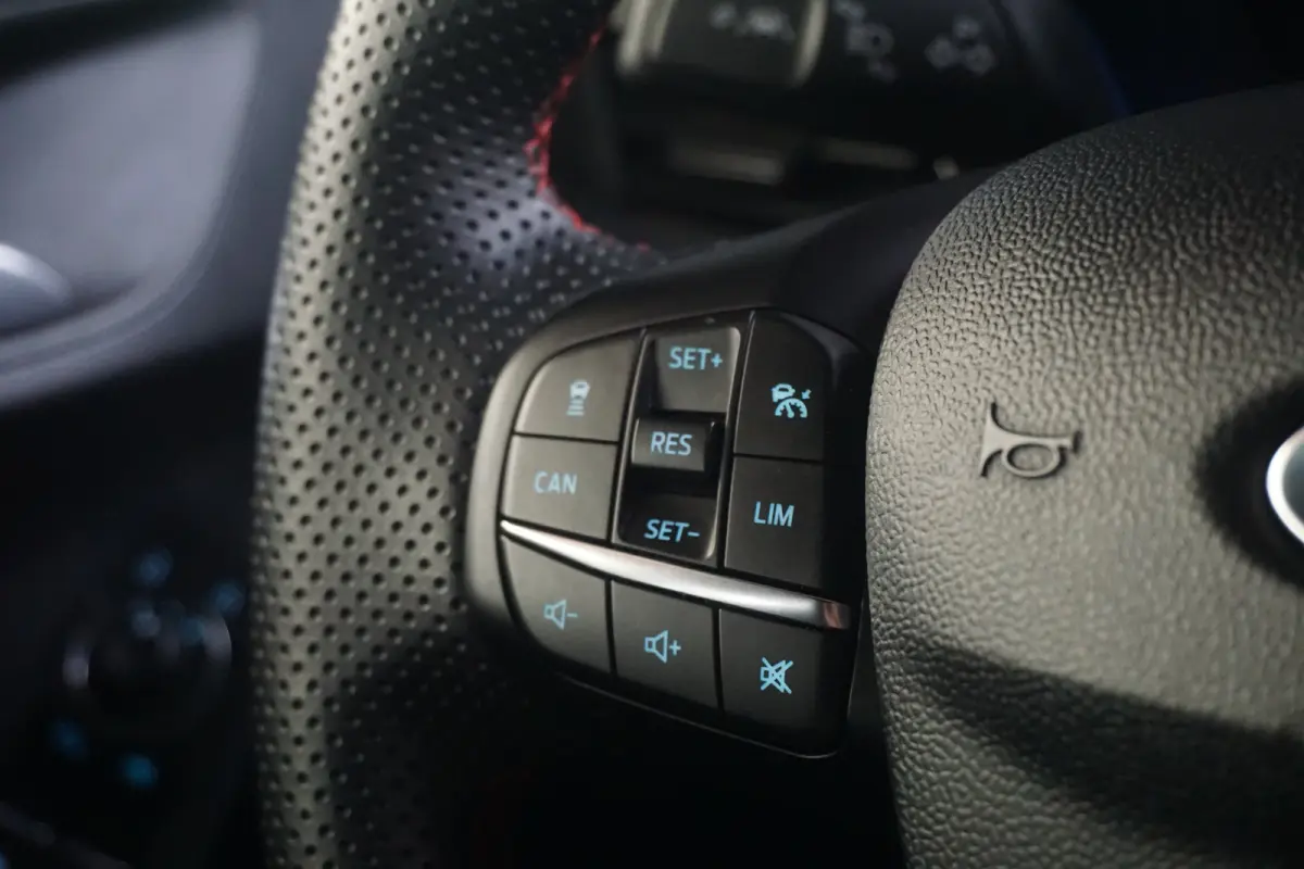 1.0 EcoBoost ST-Line | Trekhaak | Achteruitrijcamera | Apple Carplay/Android Auto|telefoonintegratie premium | Cruise control