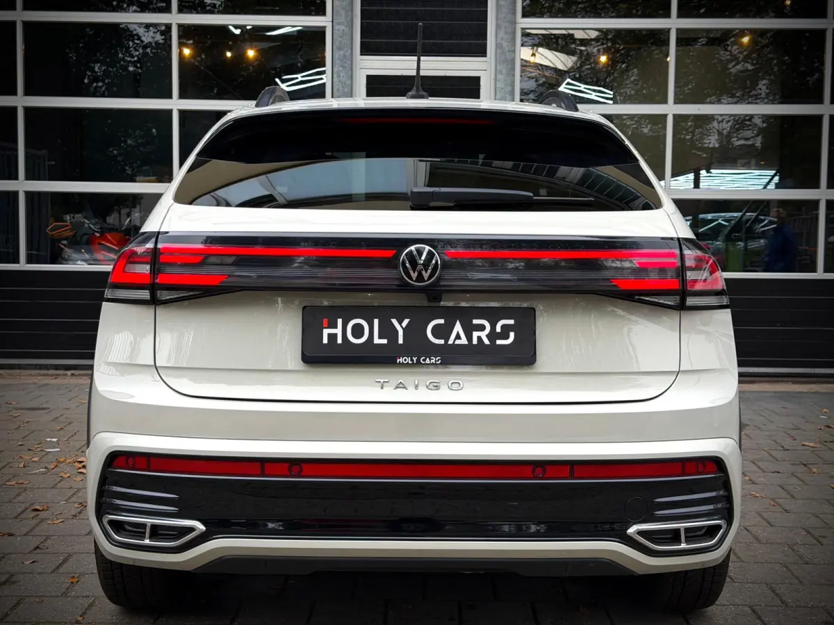 1.0 TSI R-Line | NAVI | CAMERA | LED |