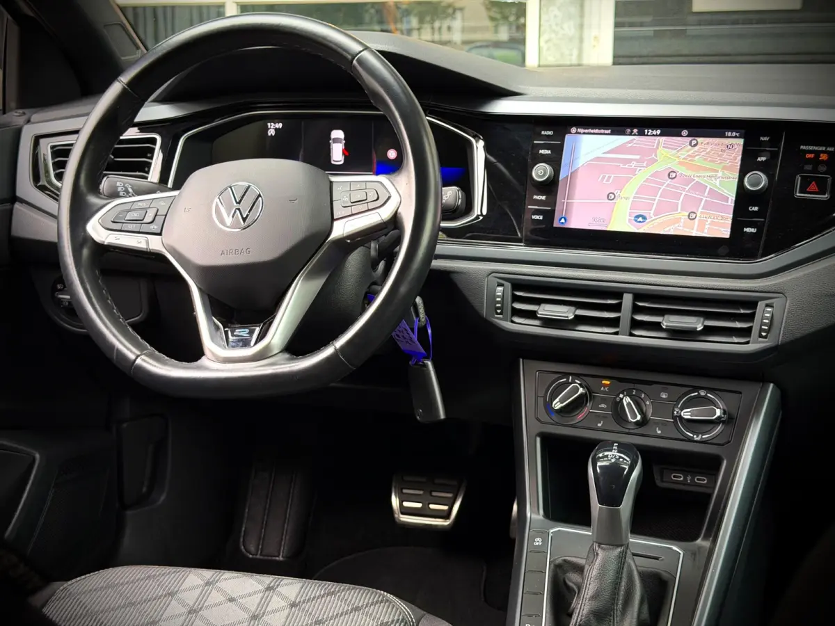 1.0 TSI R-Line | NAVI | CAMERA | LED |